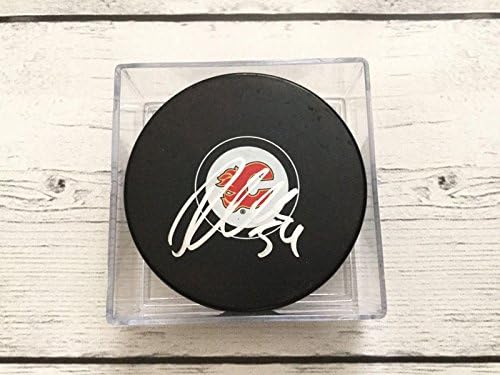 Rasmus Andersson İmzalı Calgary Flames Hokey Diski İmzalı b İmzalı NHL Diskleri